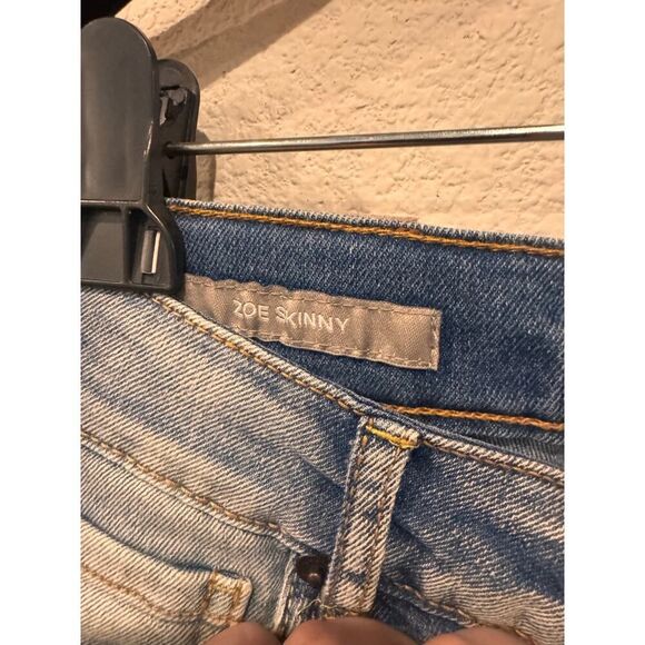 Lucky Brand Girl's Size 12 Low-Rise Zoe Skinny Distressed Denim Jeans Blue NWT - Picture 5 of 6